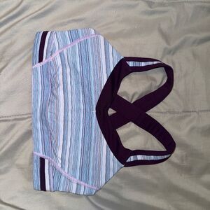 Lululemon bra size 6